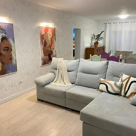Casa Las Cuestas Nyaraló *